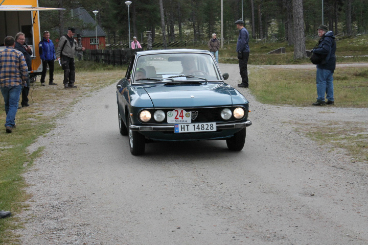 fj62.jpg