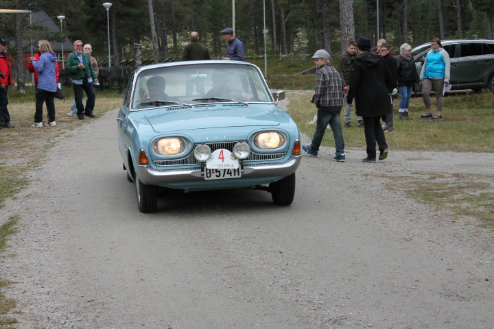 fj82.jpg