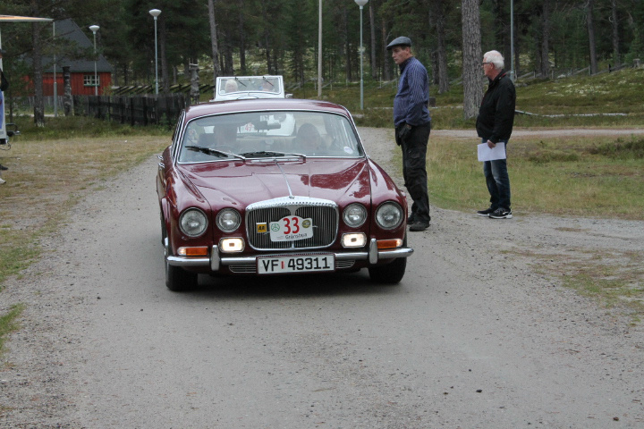 fj84.jpg