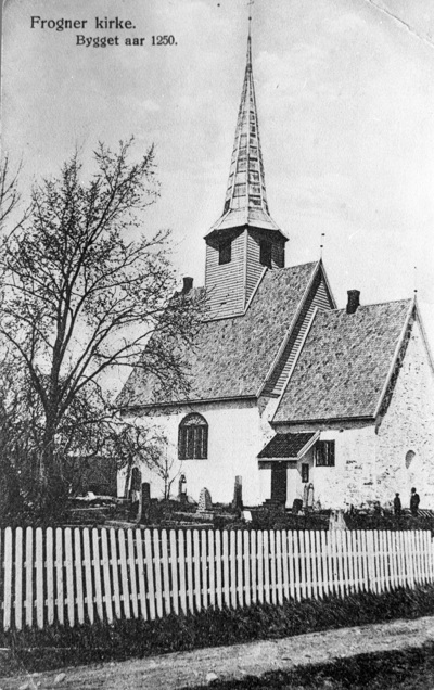 Den eldste Frogner kirke, som brant.