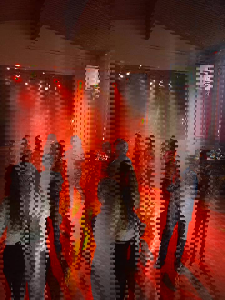 Disco 8-4.jpg