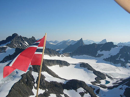 17. mai, Tropehagen Luranetunet