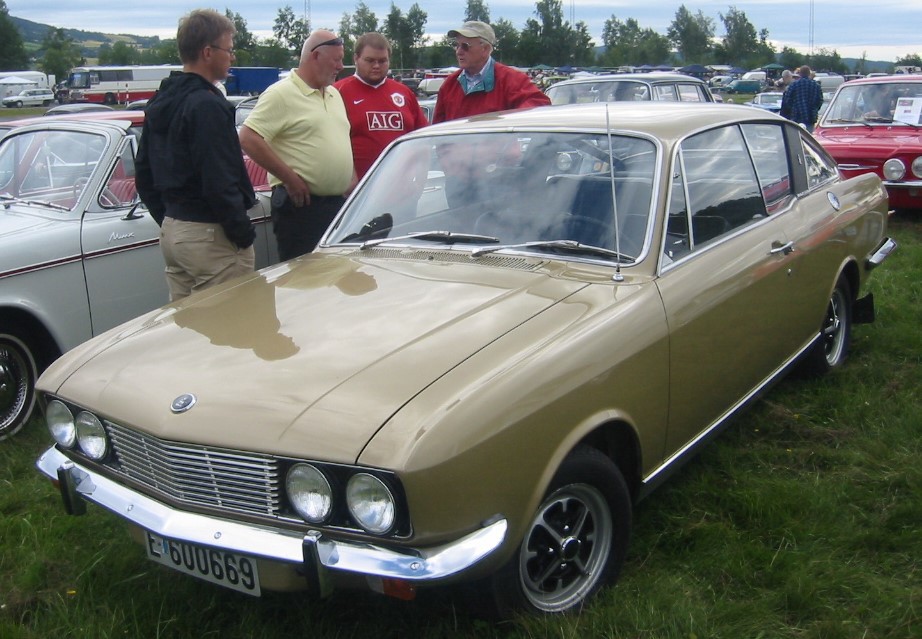 1969 Sunbeam Rapier Fastback.jpg