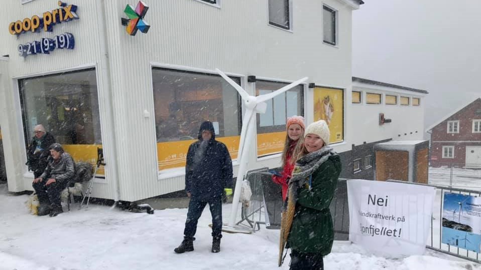 Stand på Hemnesberget 6/3