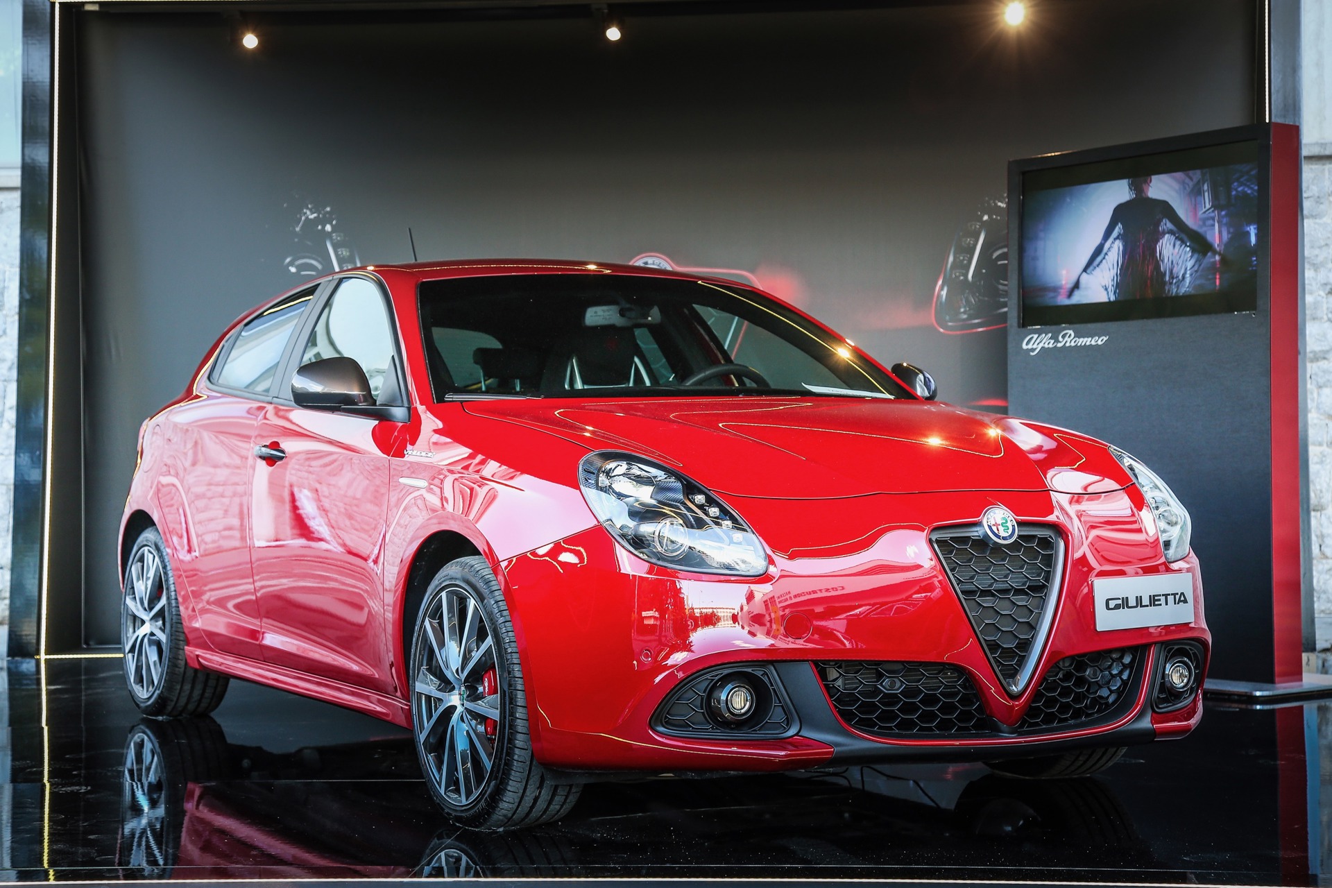 170420_Alfa-Romeo_On-Air_04.jpg