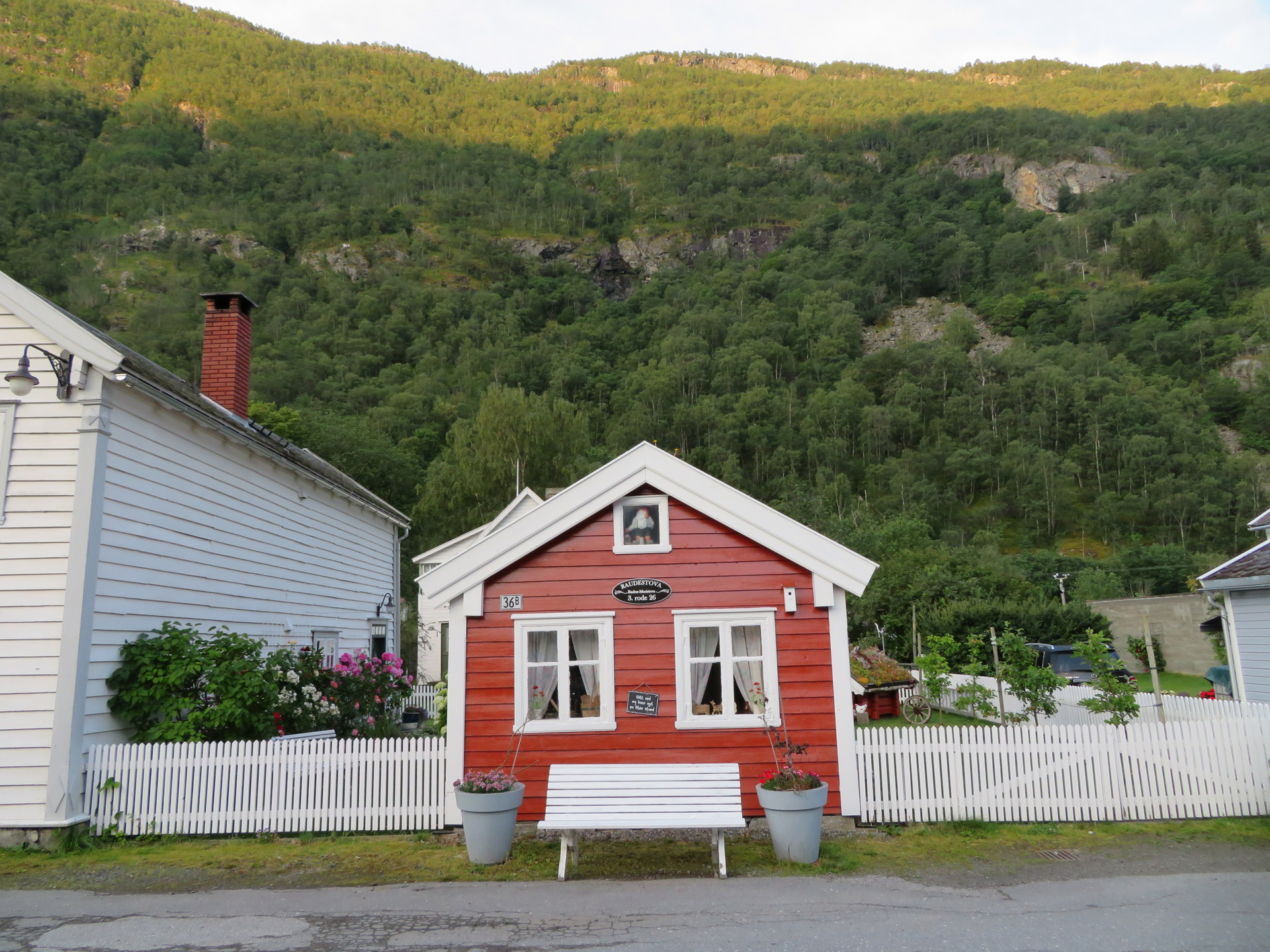 Øyragata i Lærdal (7).JPG