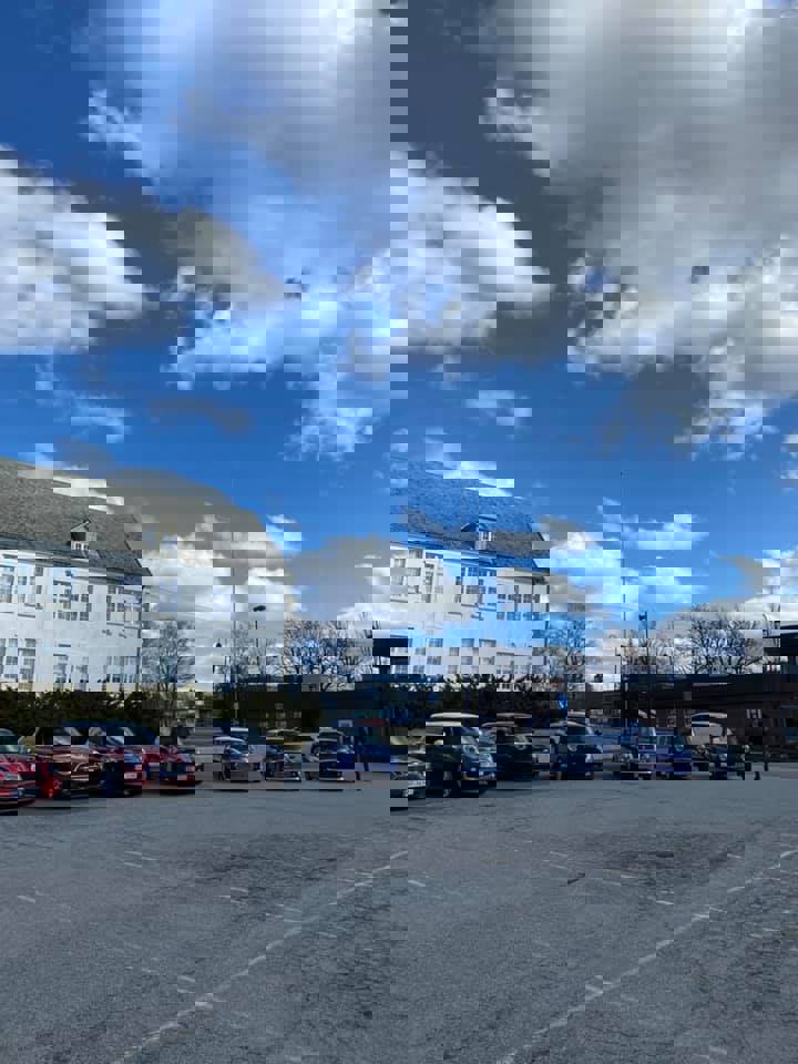 167992364_10225490872760488_3952537837254750906_n.