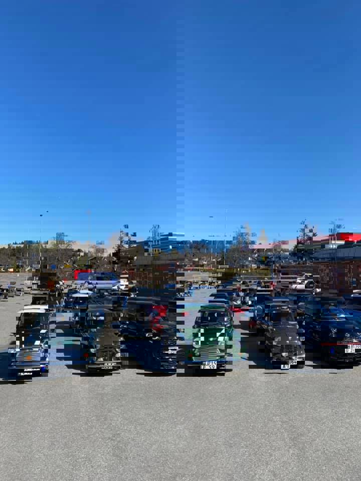 168427039_10225490873560508_1460948492474475356_n.
