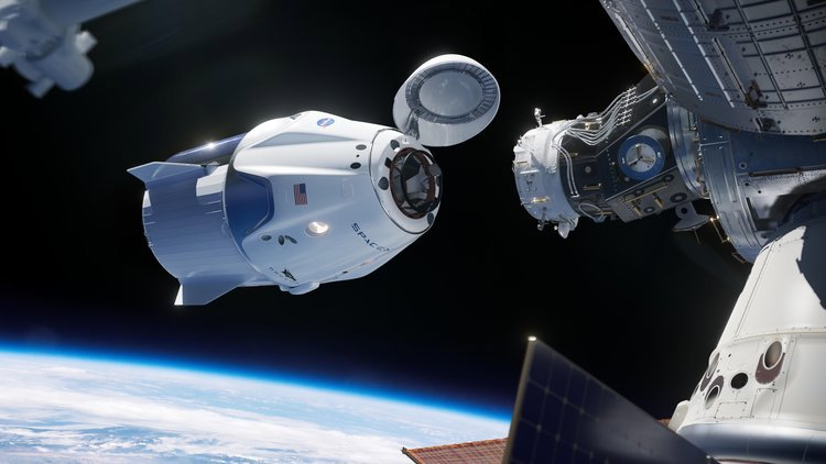 Crew Dragon skutt opp og koblet til ISS*