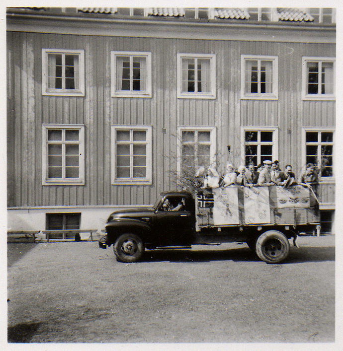 1954-4.jpg