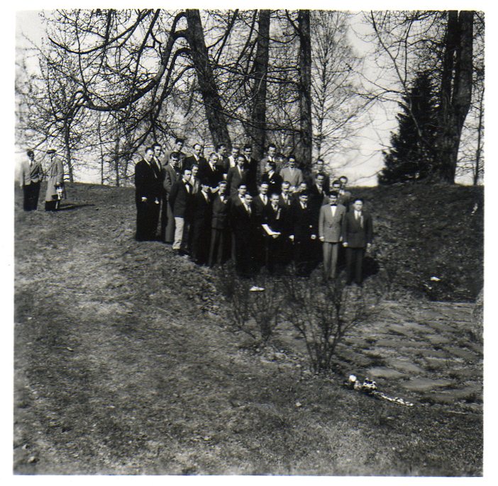 1955-3.jpg