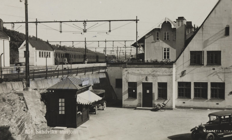 Gamle bygg - Sandvika stasjon