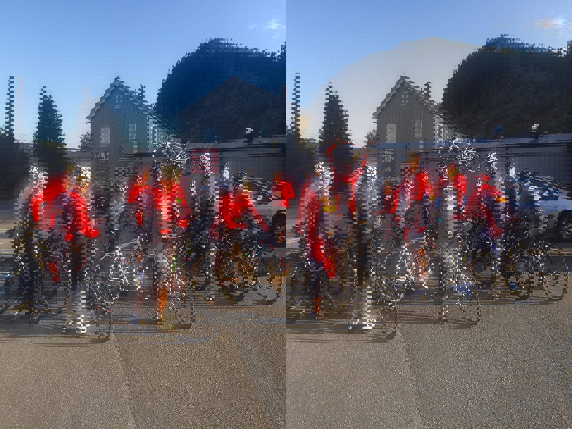 26237952_1692561174143665_2090297190_o.jpg