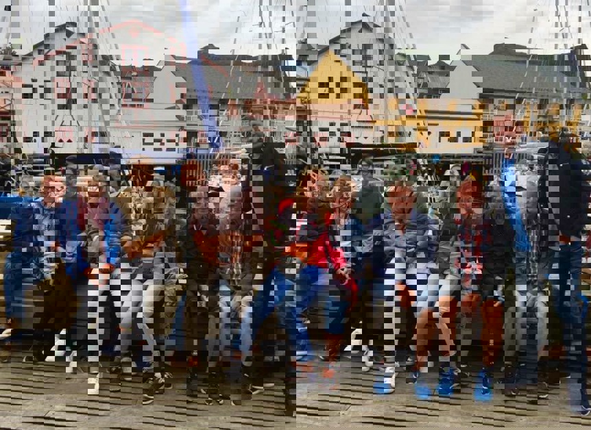 26176248_1554725921308797_1330901547_n.jpg