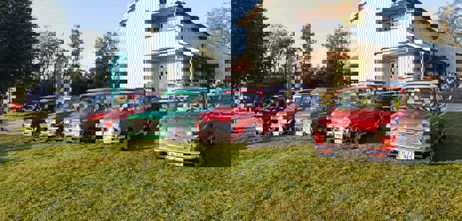 233518470_10208794532016422_4077278397697597258_n.