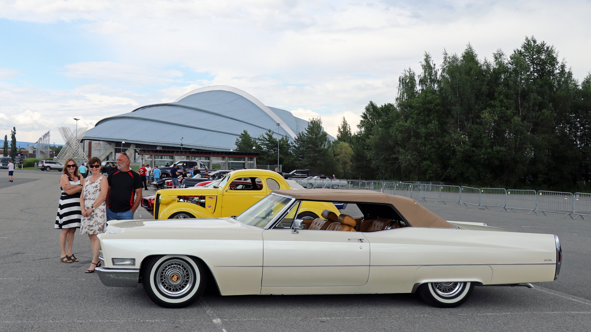 070-1968 Cadillac DeVille convertible 03, Eiere, 0