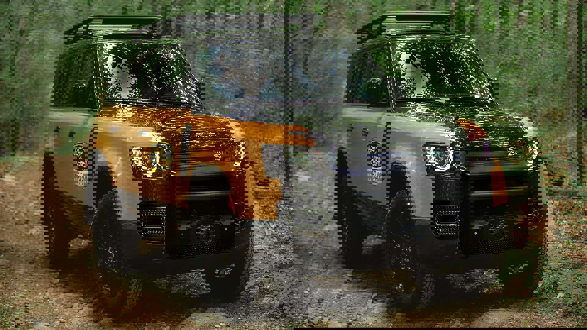 land-rover-defender-trophy-edition-corner.jpg