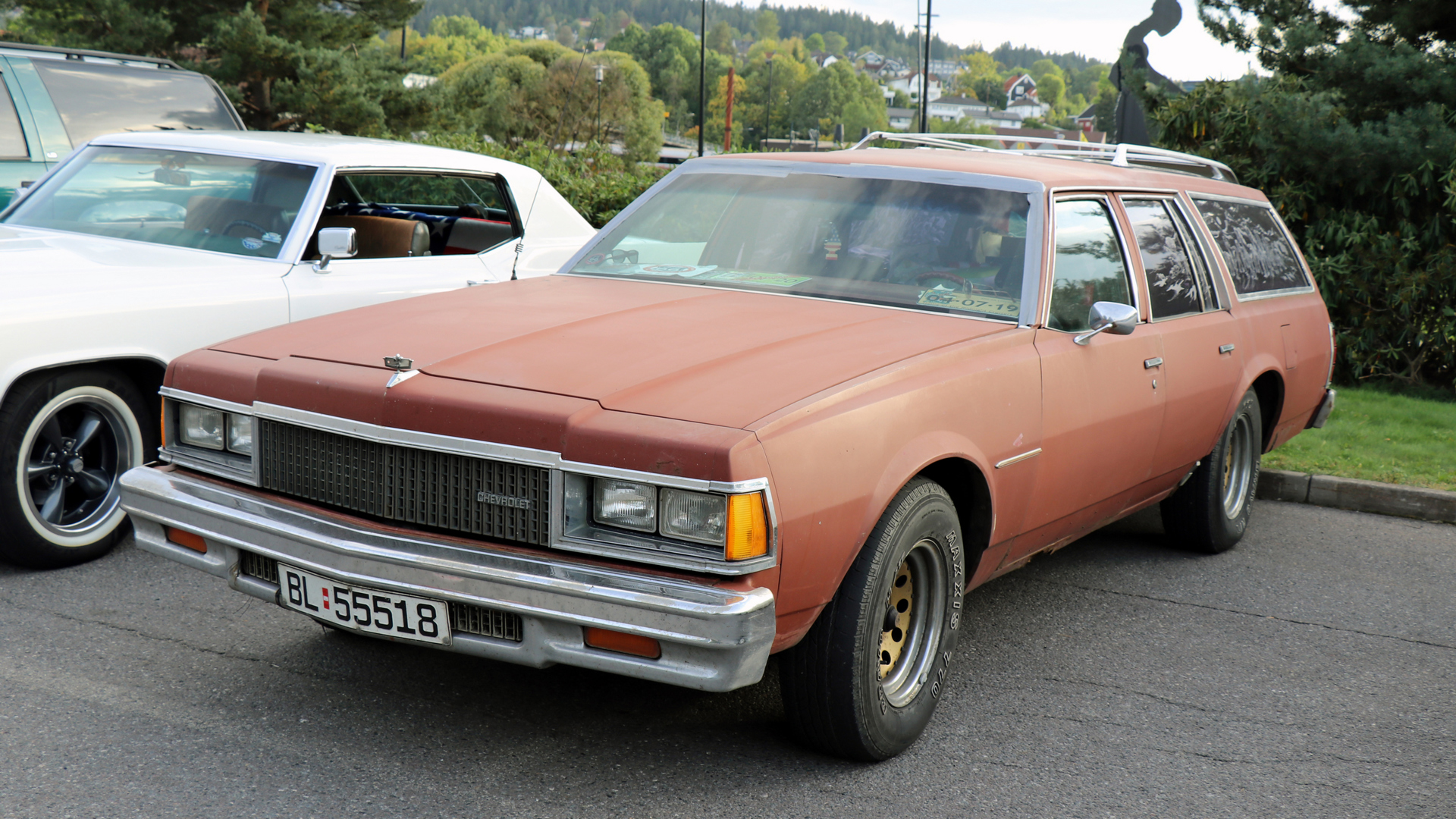 011-1977 Chevrolet Caprice Classic 01. Eier- medle
