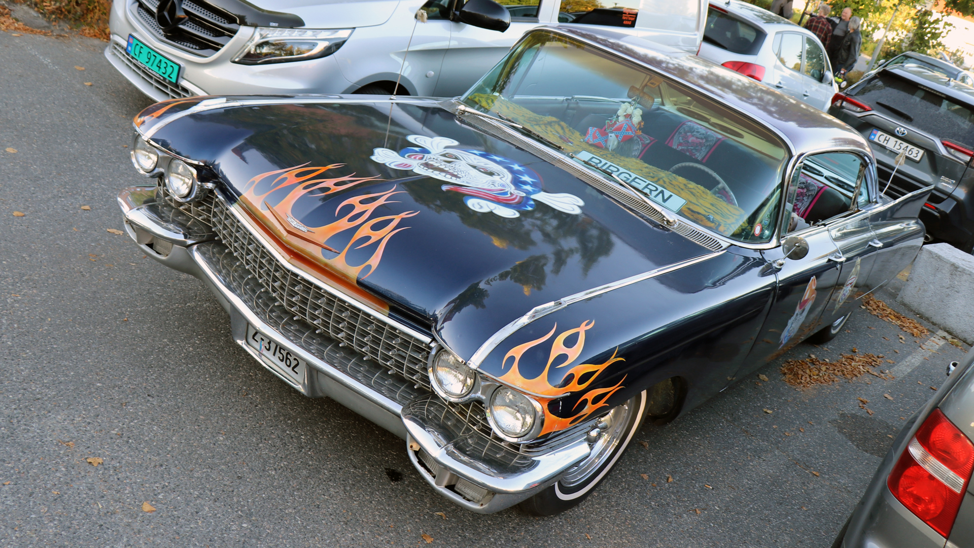 219-1960 Cadillac Sedan deVille 02. Eiere- medlem 