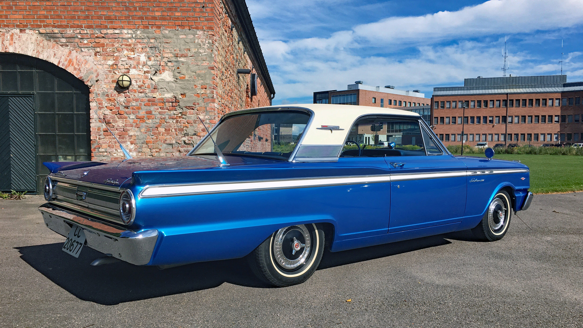 184-1963 Ford Fairlane 500 Sports Coupe 02. Eier- 