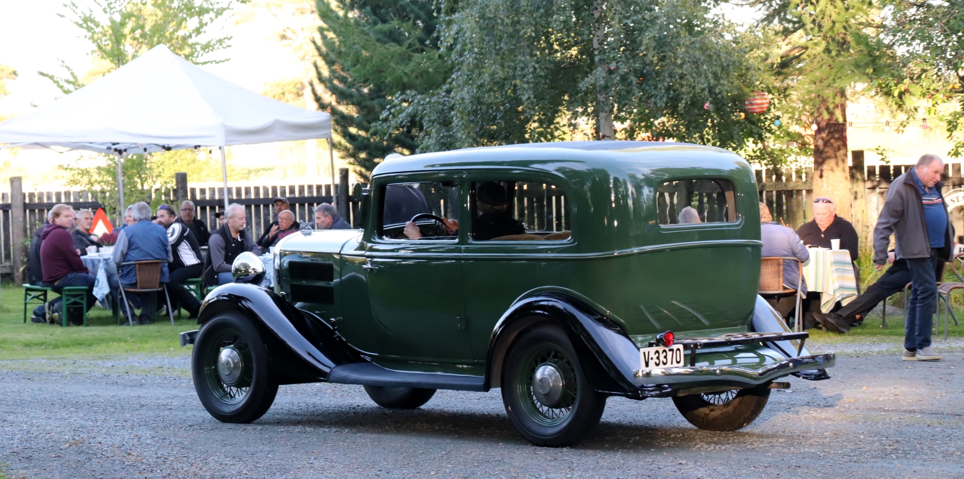 1933 ESSEX SIX.JPG