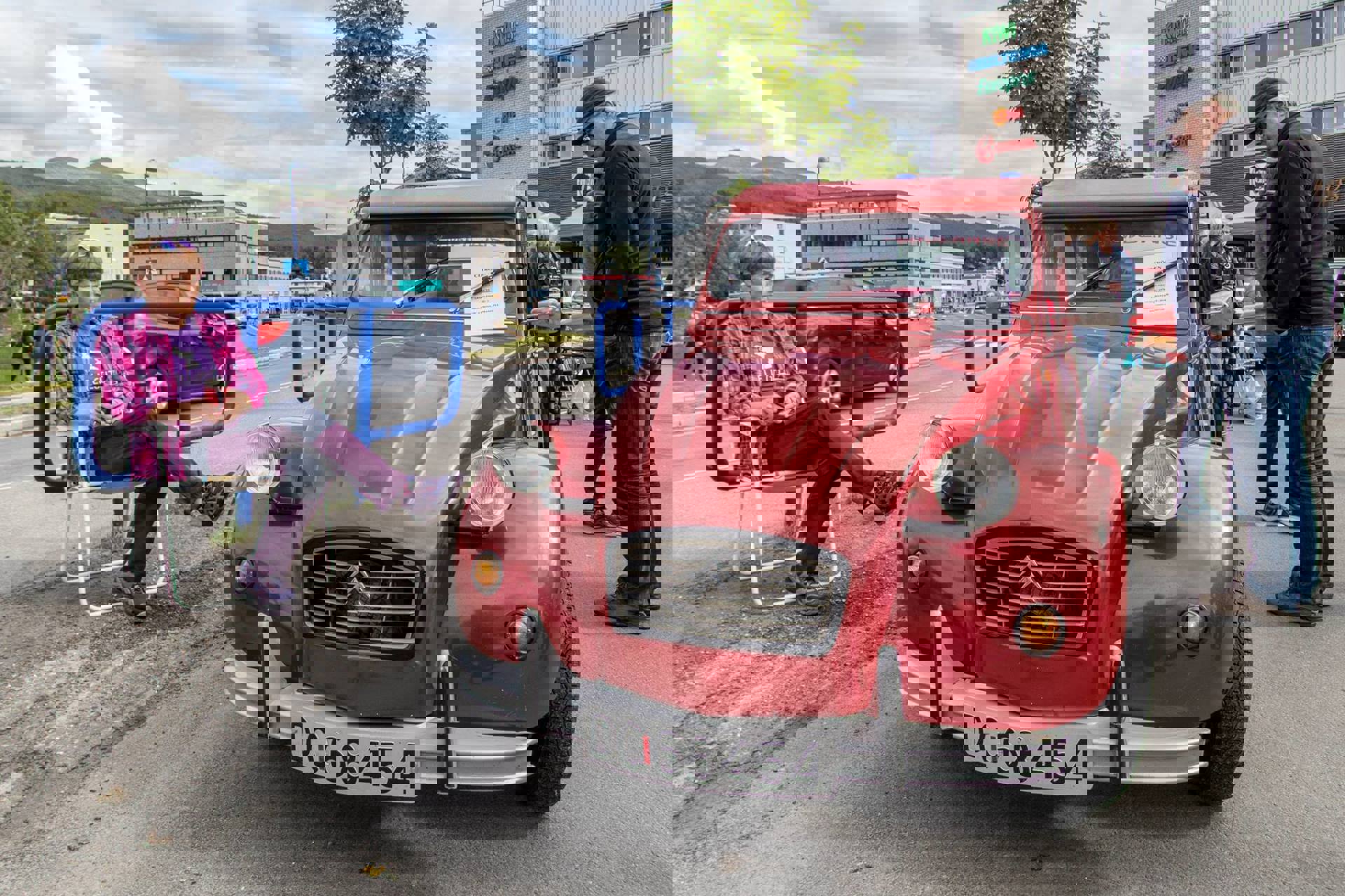 38404709_2206989522846307_4517541181407625216_n_22