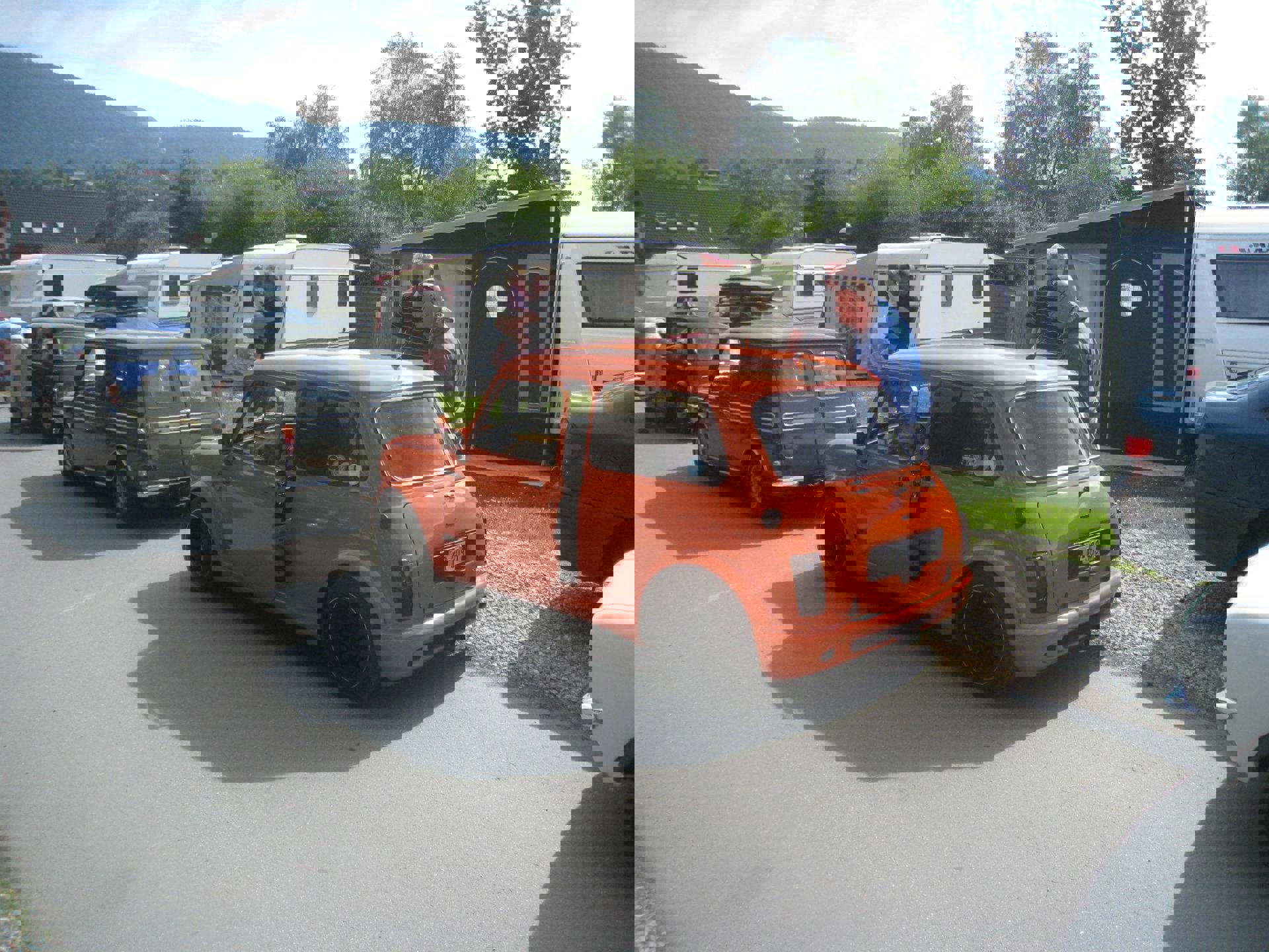 338857_434996956533231_61633656_o.jpg