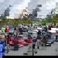 181766_188341987865397_7463058_n.jpg
