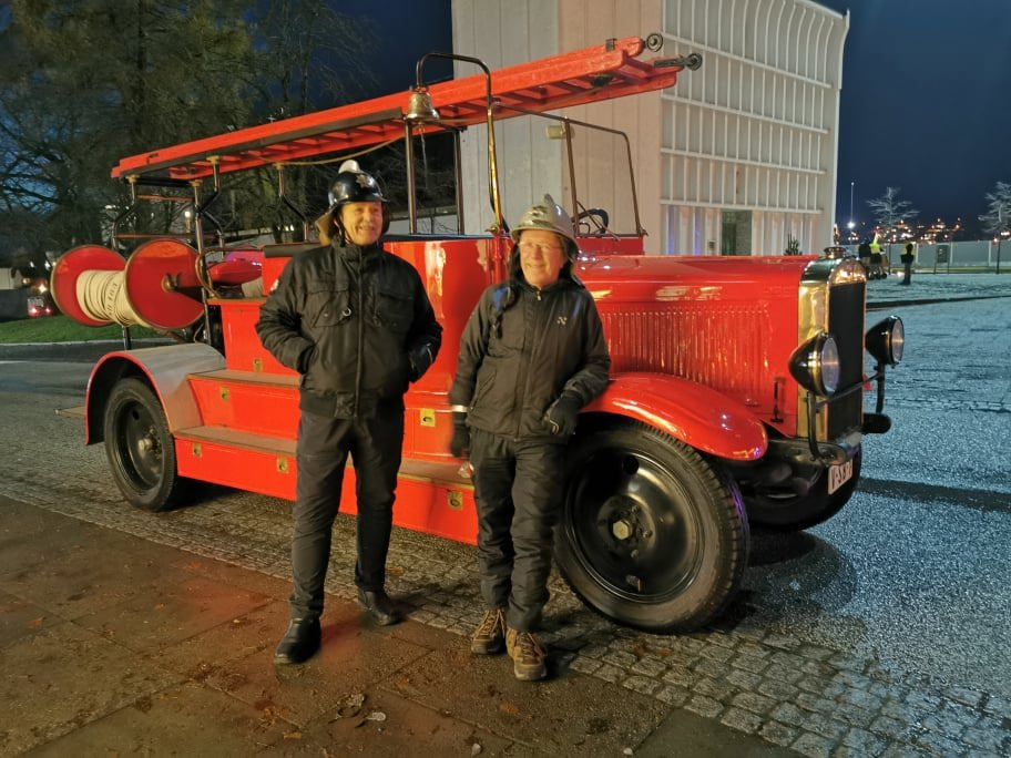 Brannbilen Steinar og Bjarne.jpg