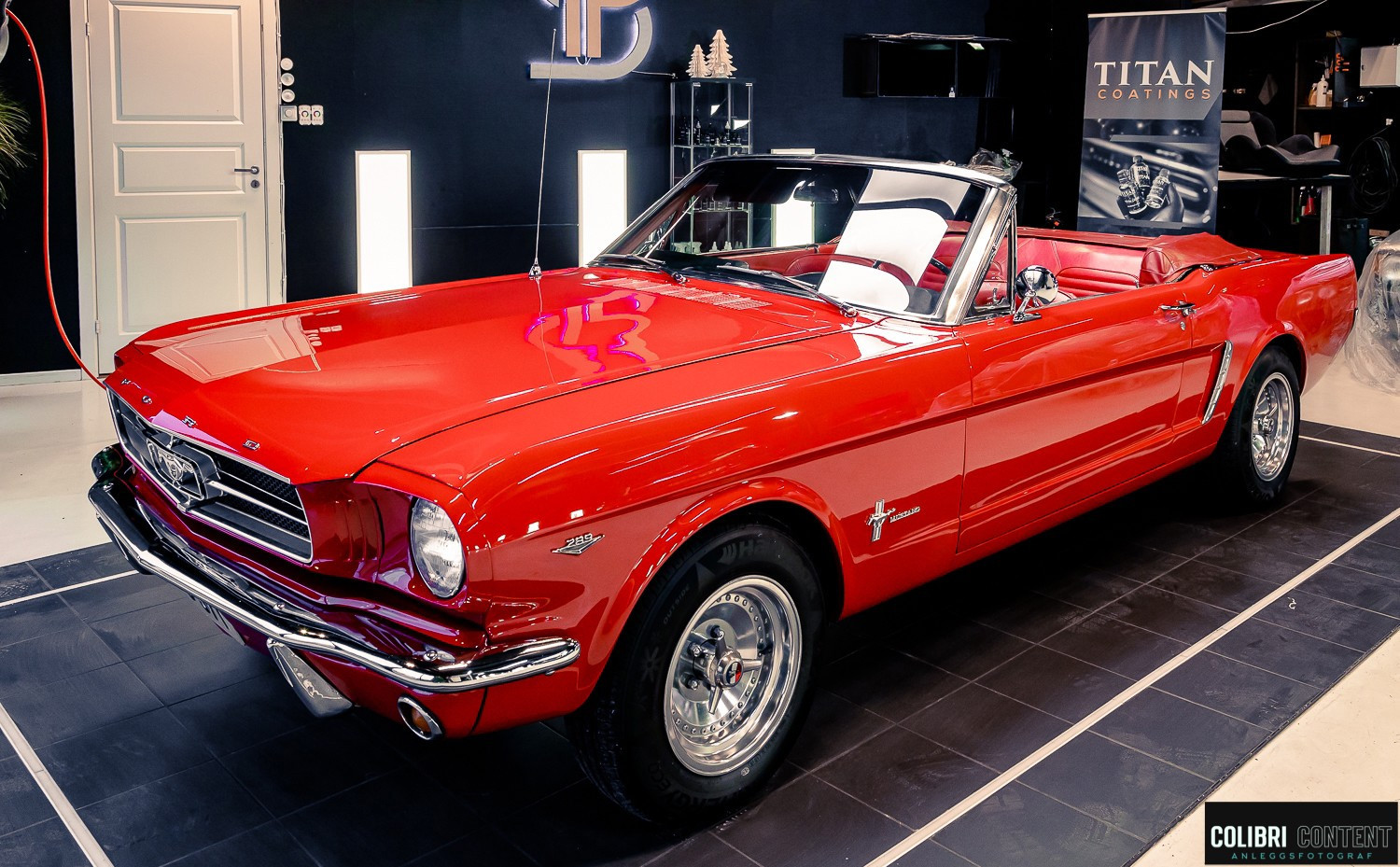422-1965 Ford Mustang convertible 01. Eier- medlem