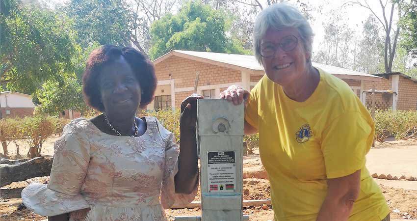 Nye brønner sponset av Lions åpnet i Malawi