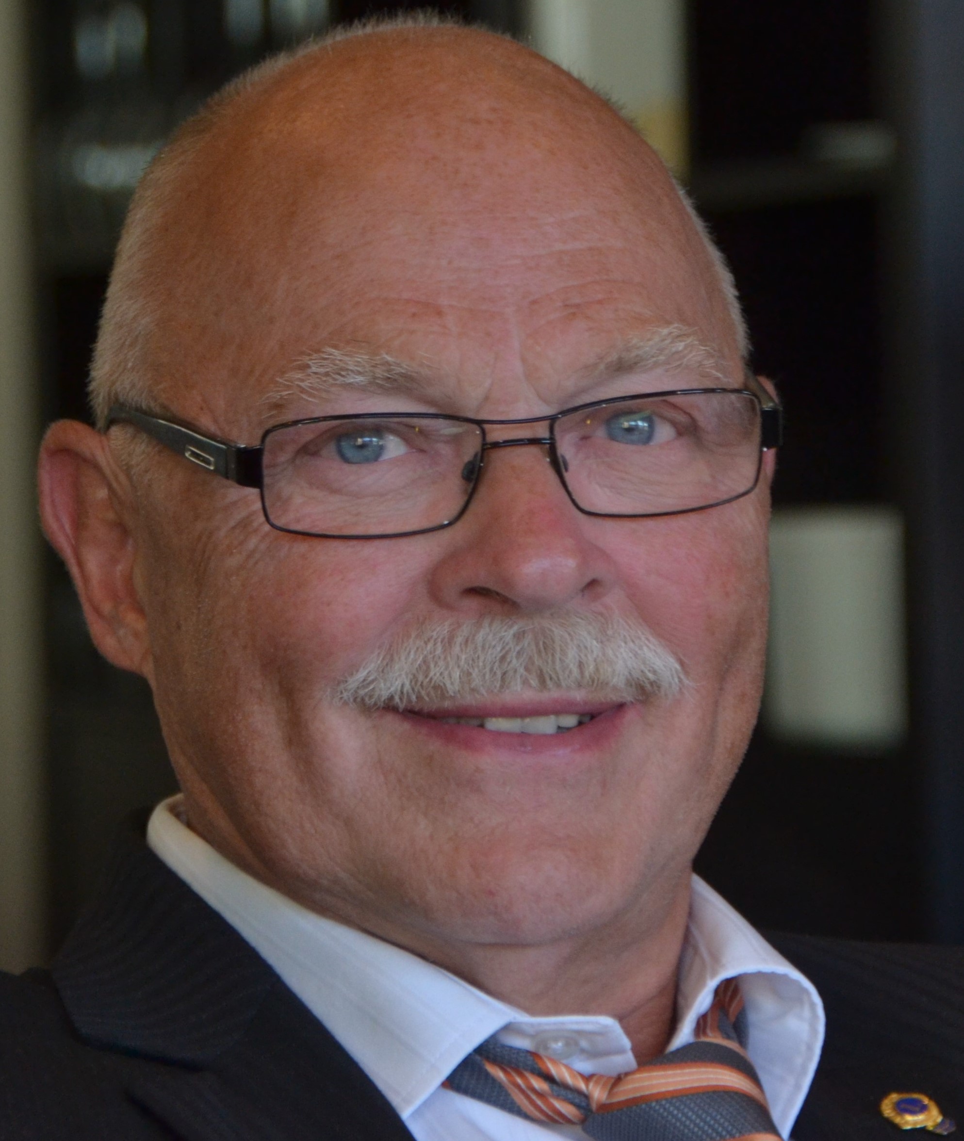 Sigurd Kleiven style=