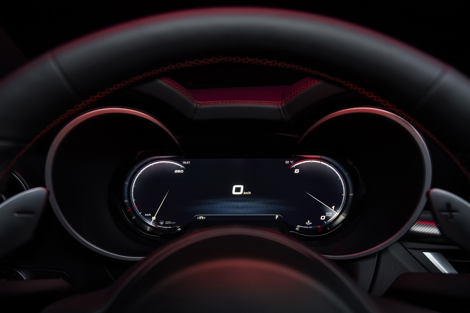 stelvio_cluster_msb7101evolved-635a6c478c590.jpeg