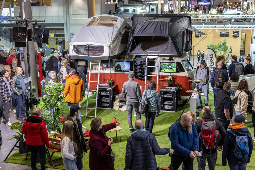 Folksomt på camping- og fritidsmesse