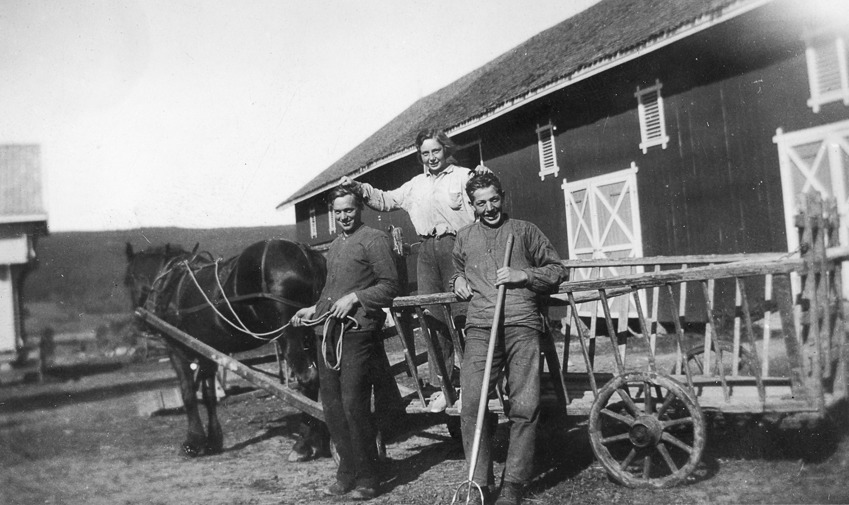 FEBRUAR-bildet er fra Østby nordre
