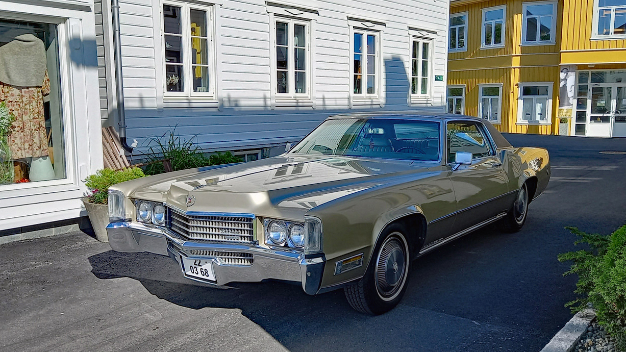 440-1970 Cadillac Fleetwood Eldorado 01. Eiere- me