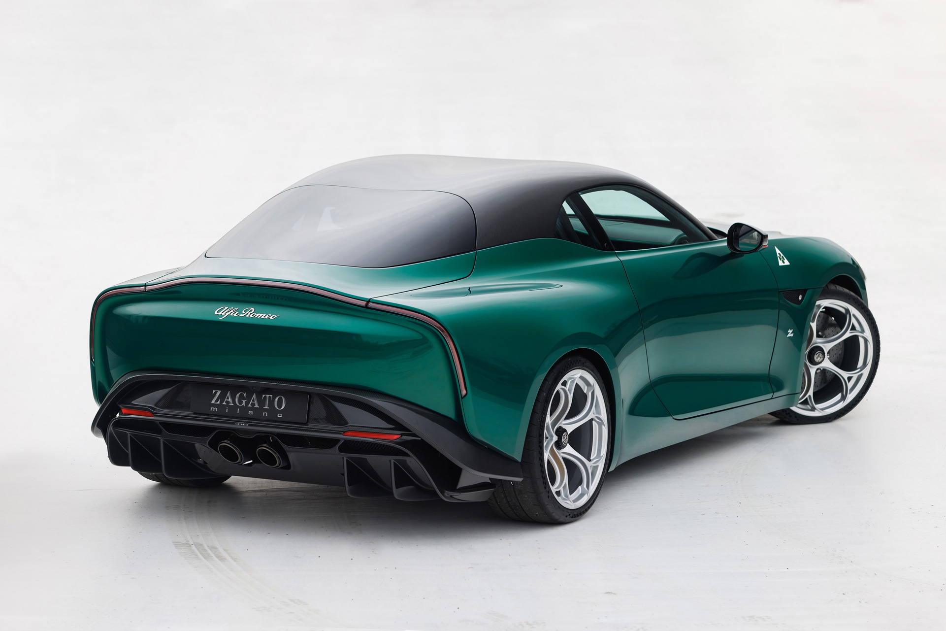 13_Alfa-Romeo_GiuliaSWB_Zagato.jpg