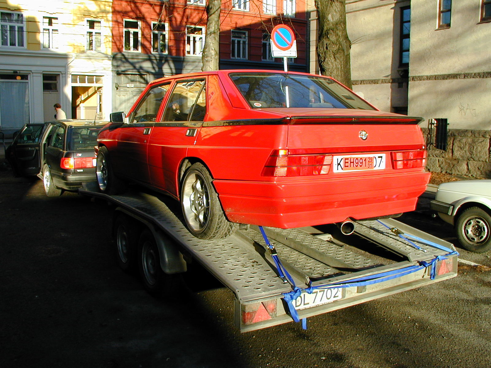 Alfa_75T_87_Transport_02.jpg