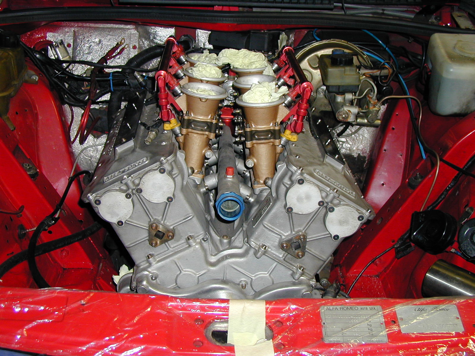 Alfa_75_DTM_Motor_05.JPG