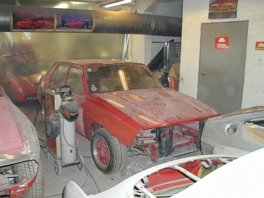 Alfa_75T_Omb_02.jpg
