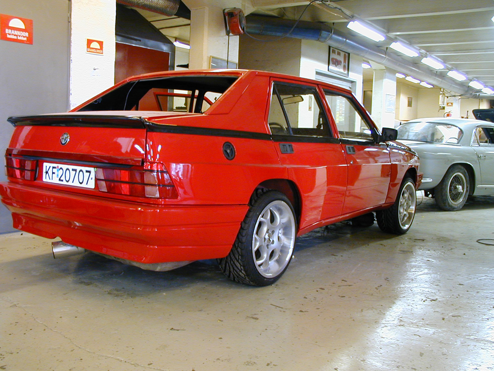 Alfa_75T_Omb_23.jpg