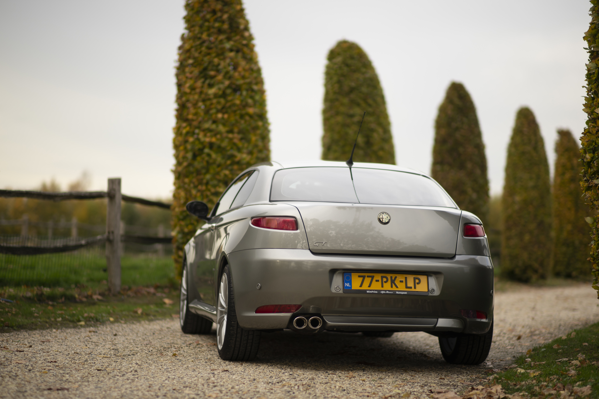 2x Alfa Romeo GT 3.2 Highres_20.jpg
