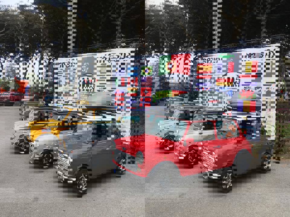 32927082_1741112115973846_2484166439276118016_n.jp