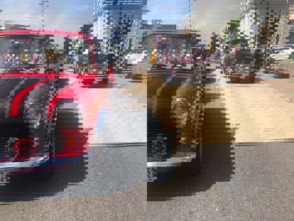 34258632_10155265459391300_1952705047175364608_n.j