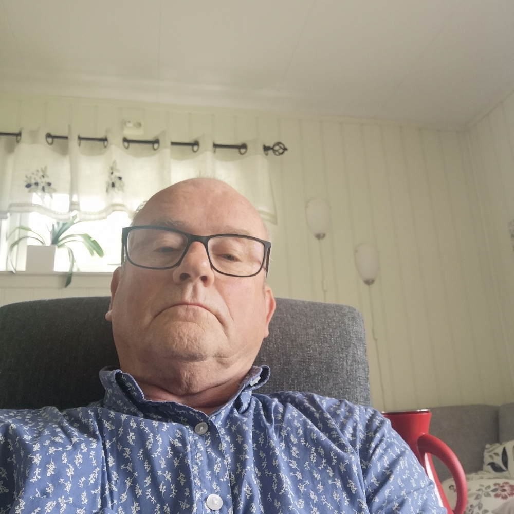 Bjarne Sund style=