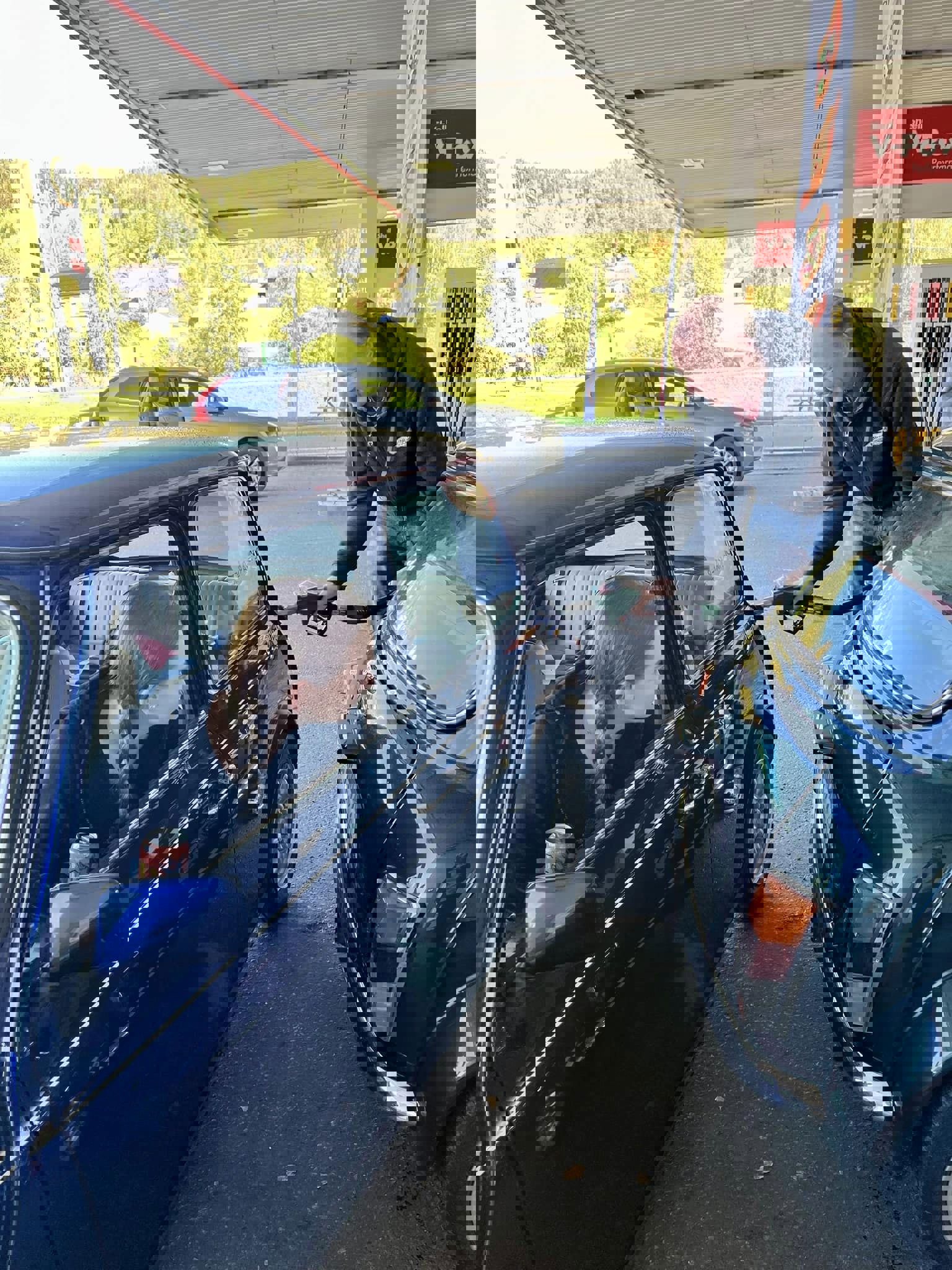 380233187_10160868420191665_8849103272298209548_n.