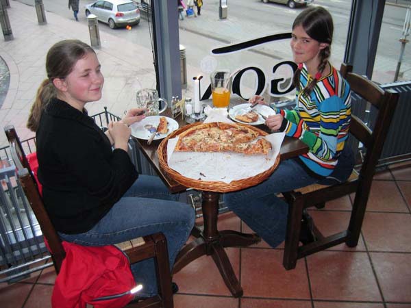 om2004_43.jpg