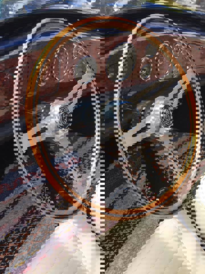 38877010_10160766088730471_3204670121125609472_n.j
