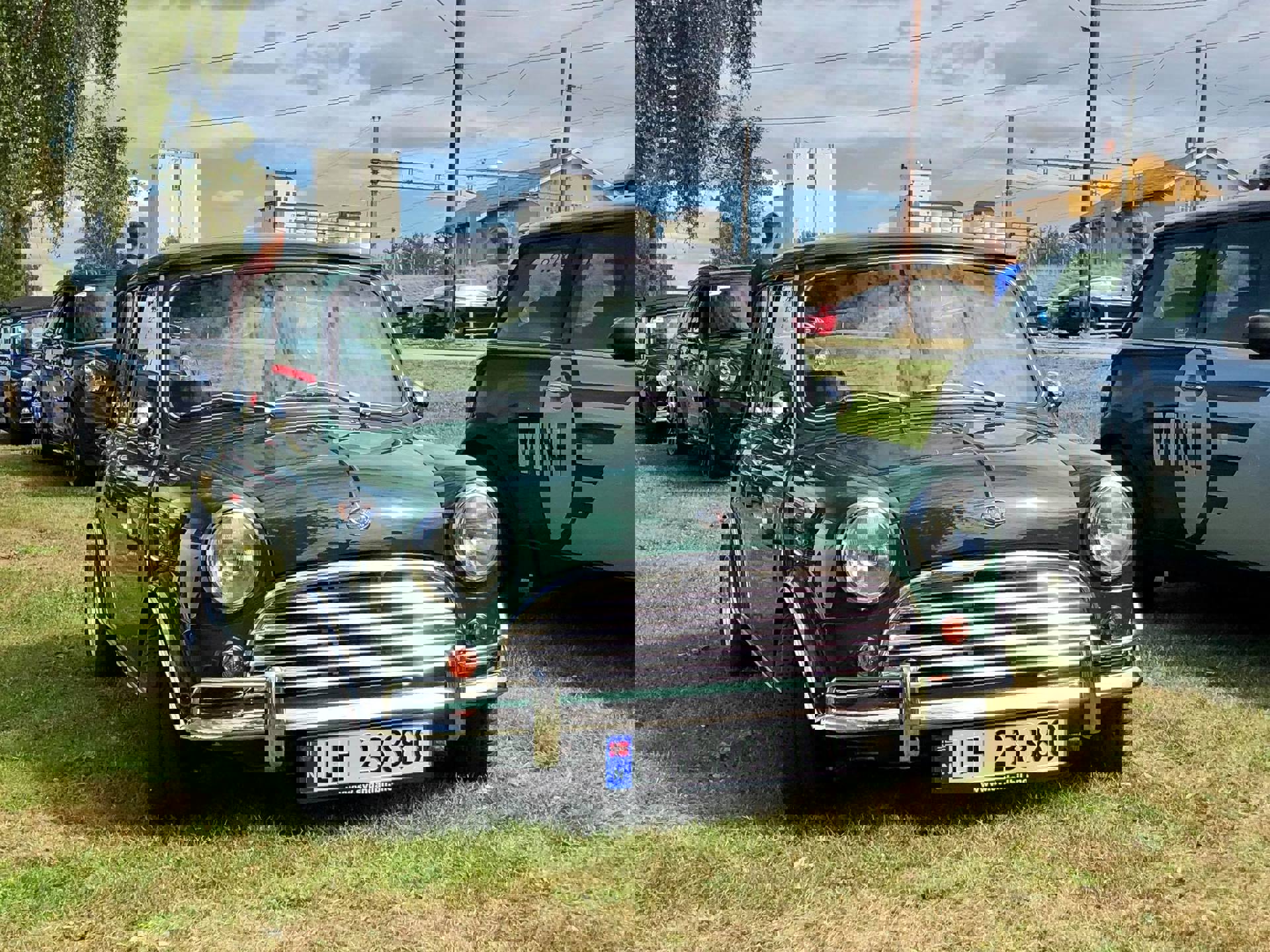 39023213_2026163300728811_7592306705245929472_o.jp