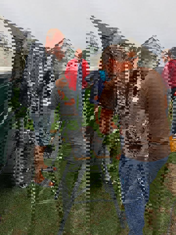 39065074_10155856424807061_1343929978844086272_n.j